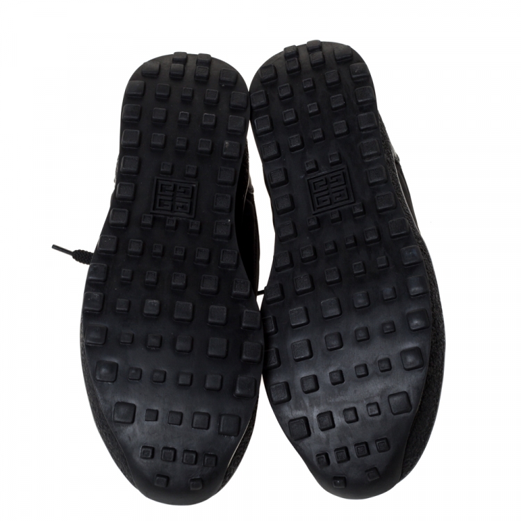 Pre Owned Givenchy Black Nylon and Leather TR3 Runner Sneakers Size 42