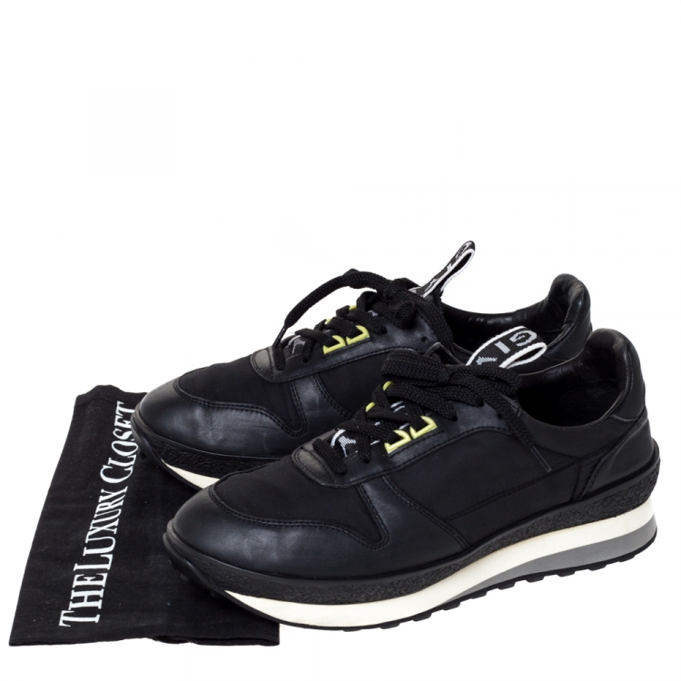 Pre Owned Givenchy Black Nylon and Leather TR3 Runner Sneakers Size 42