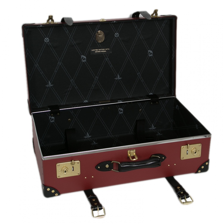 Pre Owned Globe Trotter Burgundy 4 Piece Limited Edition Chivas Regal Luggage Set