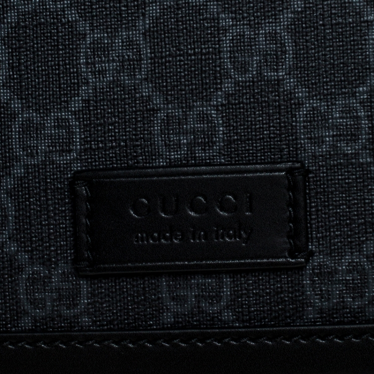 Pre Owned Gucci Black GG Supreme Canvas and Leather Web Messenger Bag