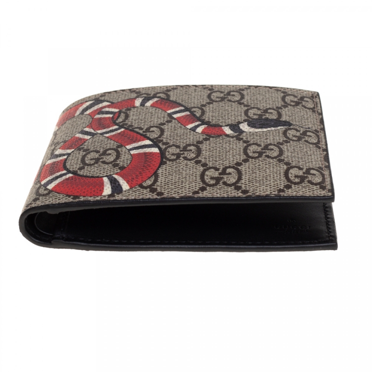 مملوكة مسبقًا Gucci Beige GG Supreme Canvas Kingsnake Print Bifold Wallet