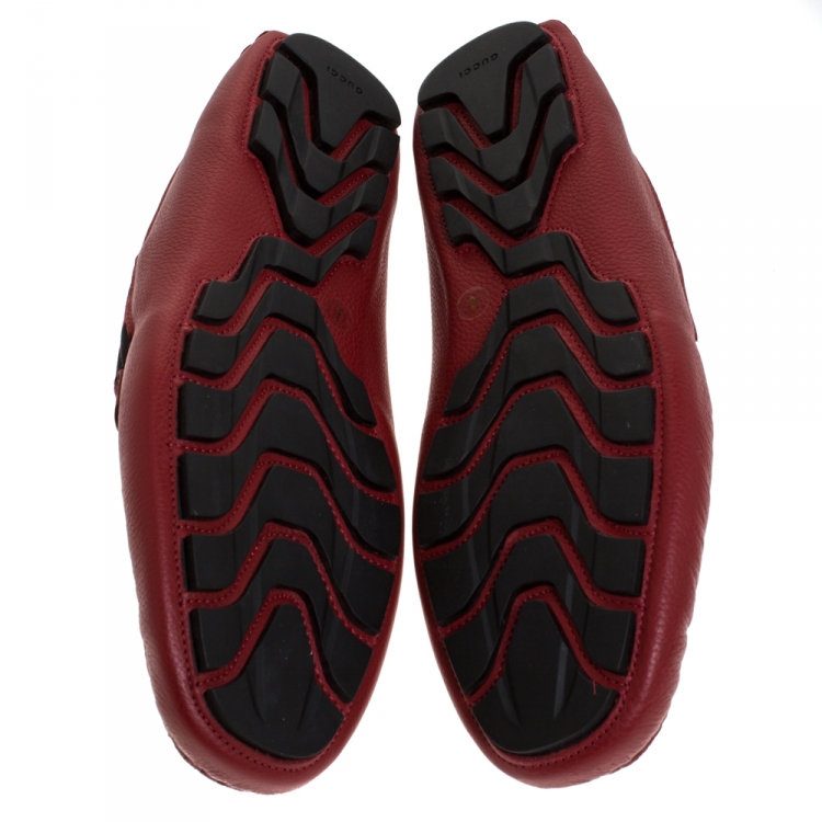 Pre Owned Gucci Red Textured Leather Web Detail New Praga Slip On Loafers Size 40