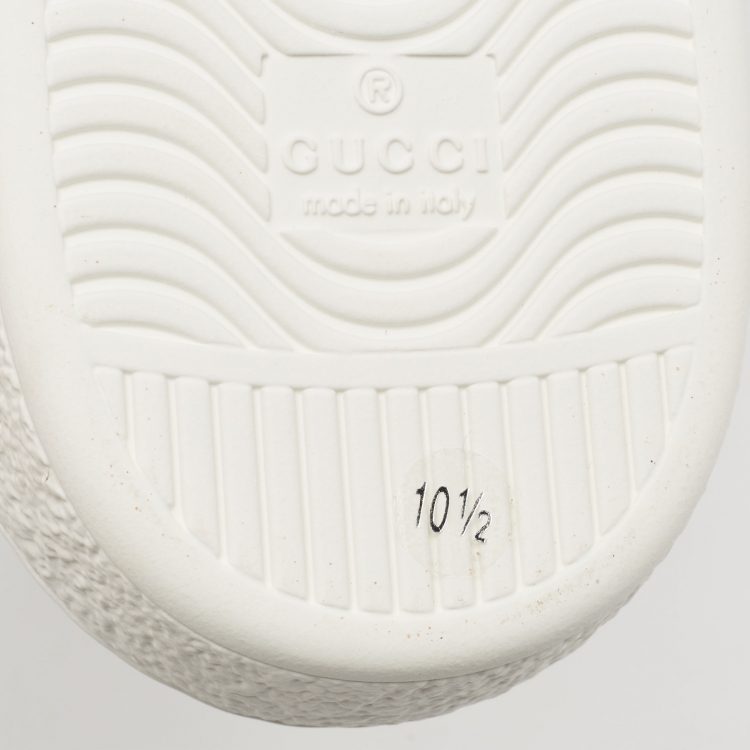 مملوكة مسبقًا Gucci White Perforated Interlocking G Leather Ace Sneakers Size 44.5