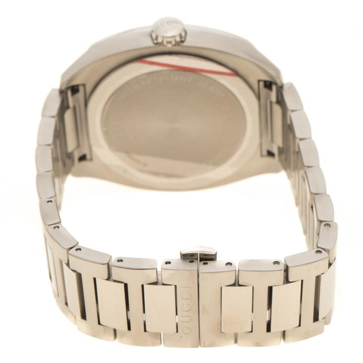 Pre Owned Gucci Black Stainless Steel 142.2 Men's Wristwatch 44 mm