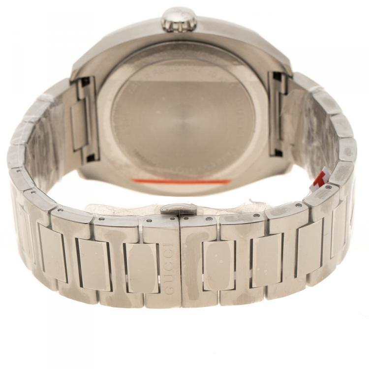 Pre Owned Gucci Black Stainless Steel 142.2 Men's Wristwatch 44 mm