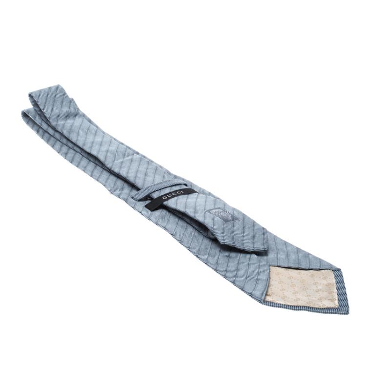 مملوكة مسبقًا Gucci Blue Diagonal Striped Jacquard Silk Tie