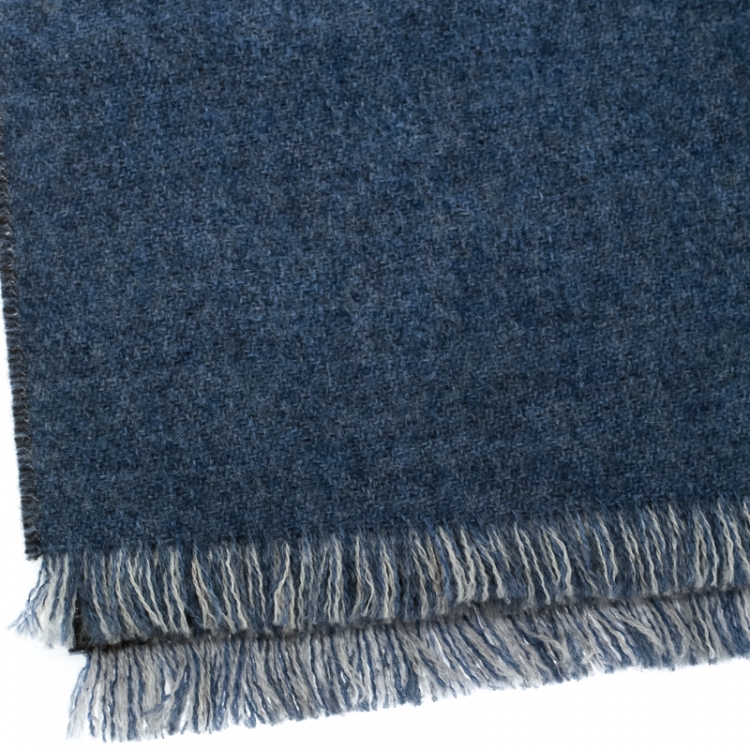 Pre Owned Gucci Blue and Brown Guccissima Pattern Wool Reversable Muffler
