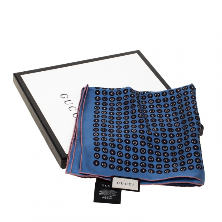 Pre Owned Gucci Powder Blue Printed Silk Royal Pocket Square 