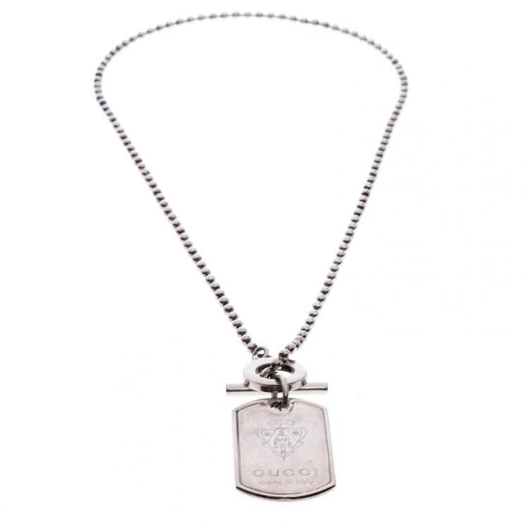 Pre Owned Gucci Crest Engraved Sterling Silver Dog Tag Necklace