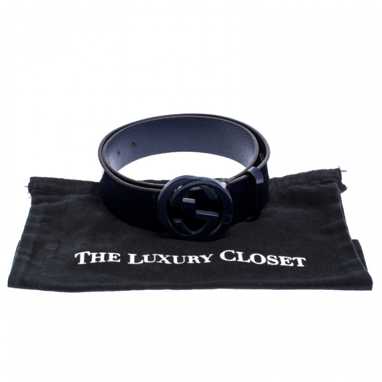 Pre Owned Gucci Navy Blue Patent Leather Interlocking G Buckle Belt 90CM