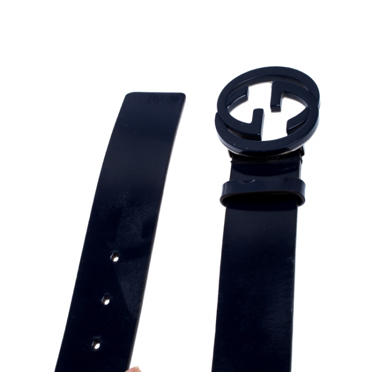 Pre Owned Gucci Navy Blue Patent Leather Interlocking G Buckle Belt 90CM