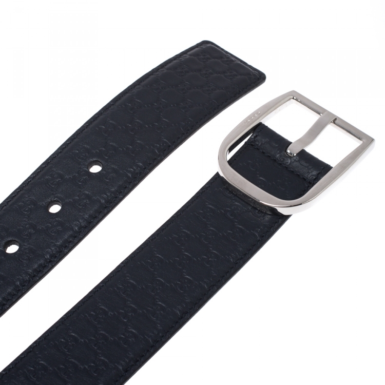 مملوكة مسبقًا Gucci Navy Blue Microguccissima Leather Belt 100CM