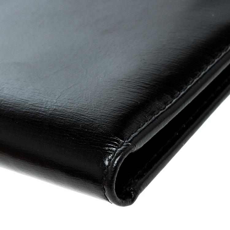 مملوكة مسبقًا Gucci Black Glossy Leather Logo Bifold Wallet