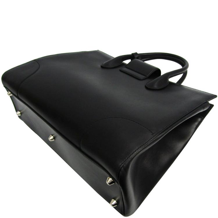 Pre Owned Gucci Black Leather Carry On Buckle Tote