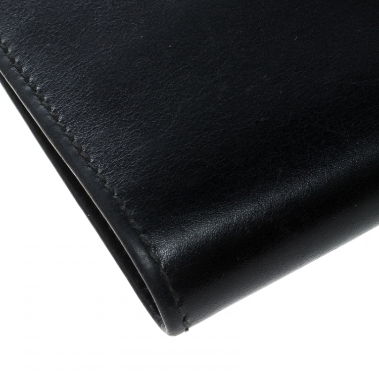 Pre Owned Gucci Black Leather Bifold Wallet