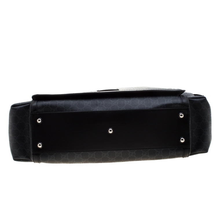 مملوكة مسبقًا Gucci Black GG Supreme Canvas Web Diaper Bag
