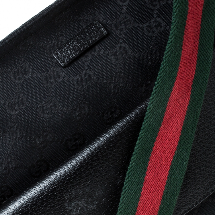 مملوكة مسبقًا Gucci Black GG Canvas Web Messenger Bag