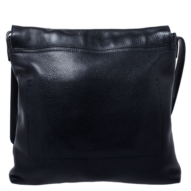 Pre Owned Gucci Black Leather Flap Messenger Bag