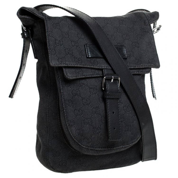 Pre Owned Gucci Black GG Canvas Messenger Bag