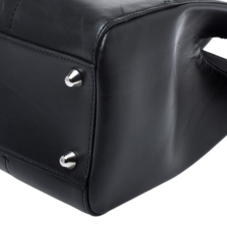 Pre Owned Gucci Black Leather Carry On Buckle Weekender Bag
