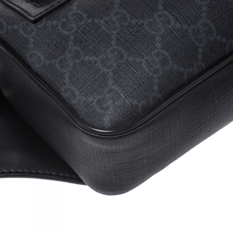 Pre Owned Gucci Black GG Supreme Canvas Belt Bag