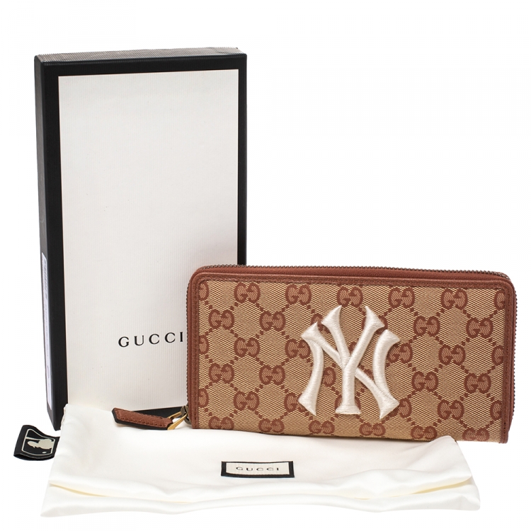 Pre Owned Gucci Brown GG Canvas NY Yankees Patch Zip Around Wallet