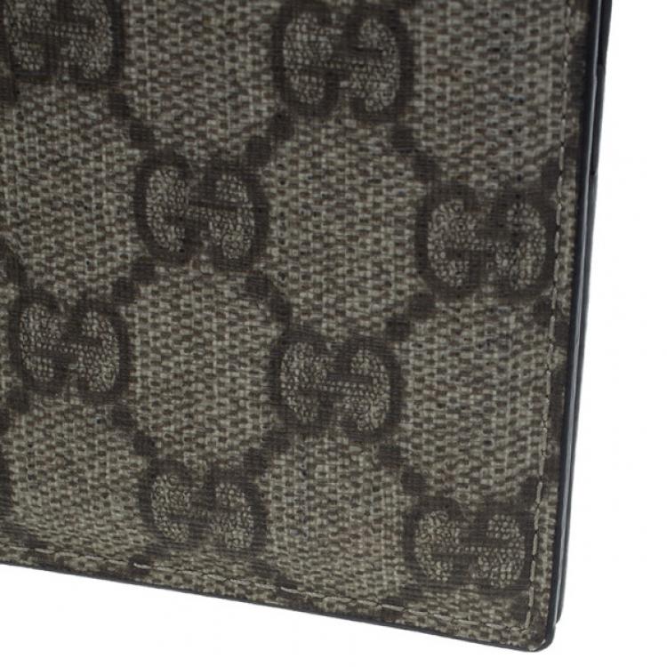 Pre Owned Gucci GG Supreme Compact Wallet
