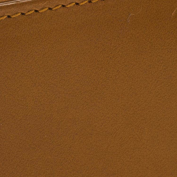 Pre Owned Gucci Brown Leather Bi Fold Card Holder and Wallet