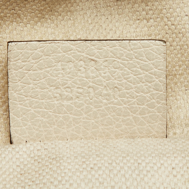 Pre Owned Gucci Off White Leather Logo Web Belt Bag
