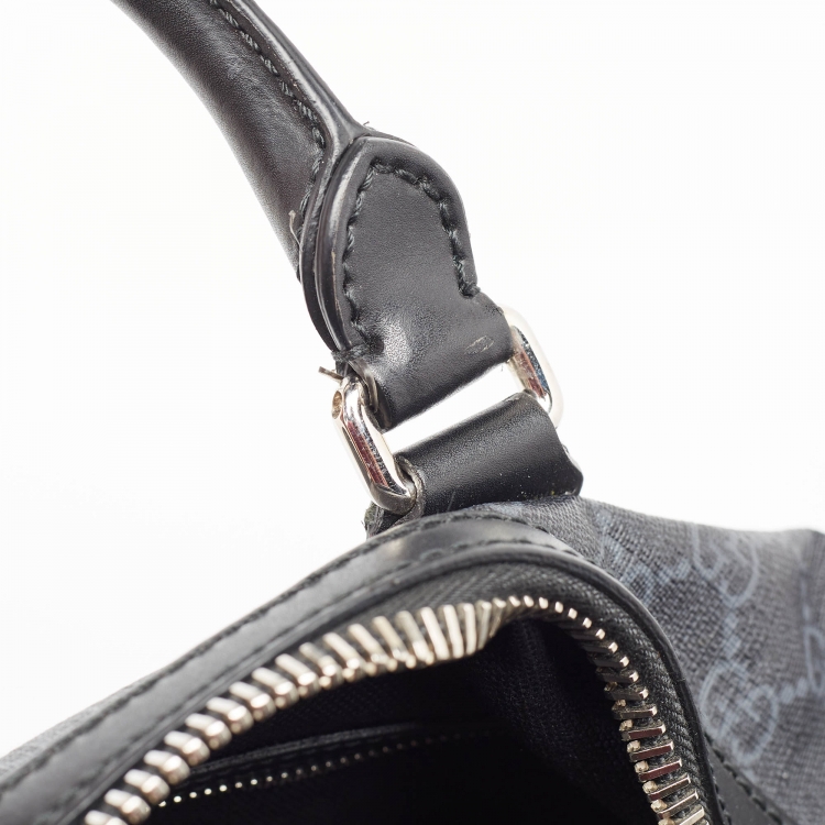 مملوكة مسبقًا Gucci Black GG Supreme Canvas and Leather Medium  Carry-On Duffle Bag