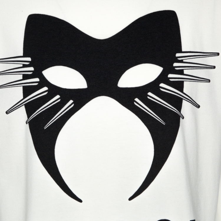 مملوكة مسبقًا Gucci Off White Logo Mask Print Cotton Oversized T-Shirt XS