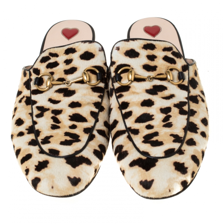 Pre Owned Gucci Beige Leopard Print Calfhair Princetown Horsebit Mules Size 39.5