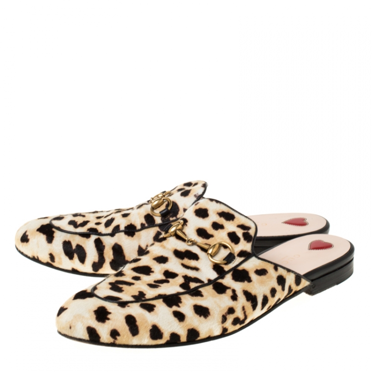 Pre Owned Gucci Beige Leopard Print Calfhair Princetown Horsebit Mules Size 39.5