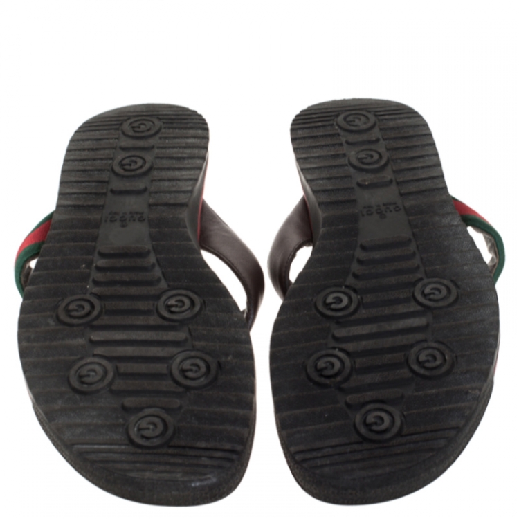 Pre Owned Gucci Brown GG Leather Web Detail Thong Flats Size 42.5