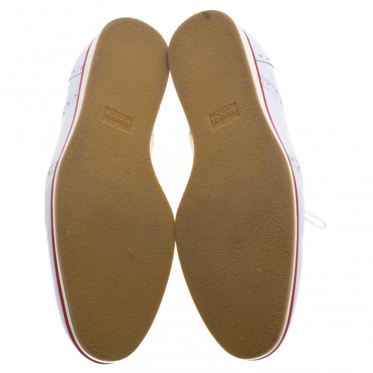 مملوكة مسبقًا Gucci White Brogue Leather Lace Up Sneakers Size 41.5