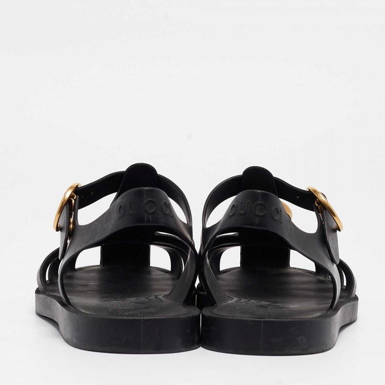 مملوكة مسبقًا Gucci Black Rubber Buckle Strap Sandals Size 42