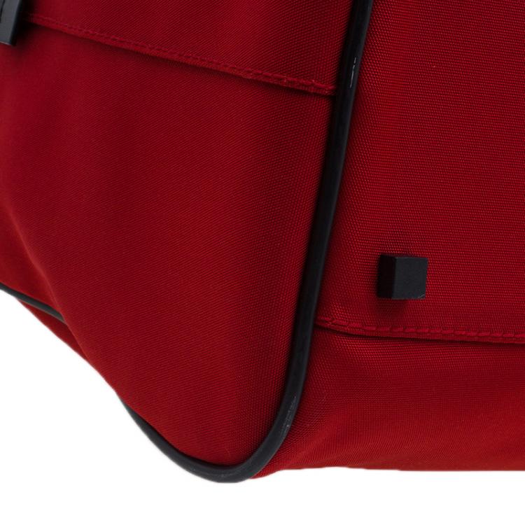 Pre Owned Gucci Red Nylon Travel Boston Bag