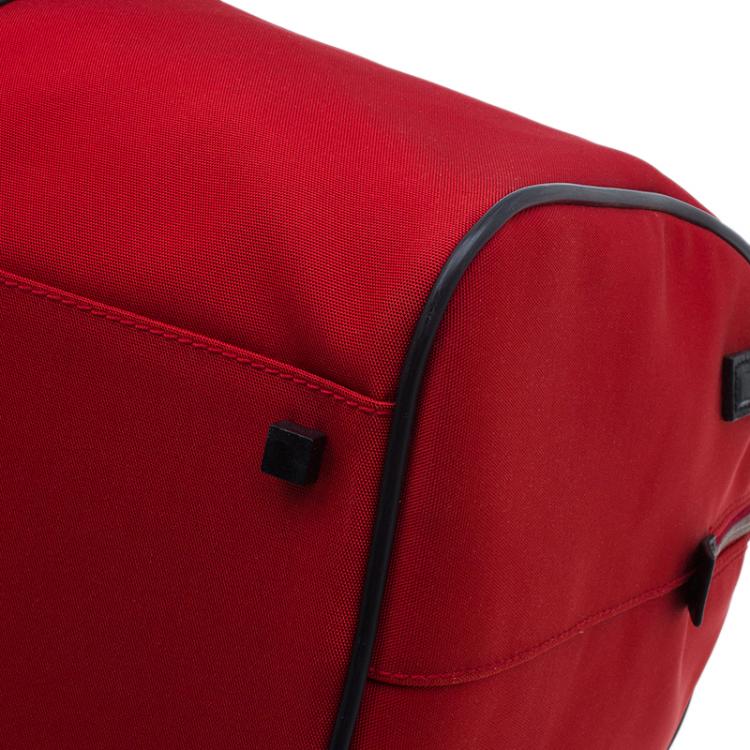 Pre Owned Gucci Red Nylon Travel Boston Bag