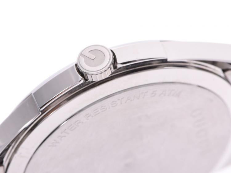 Pre Owned Gucci Navy Stainless Steel G Timeless 126.3 Men's Wristwatch 39MM