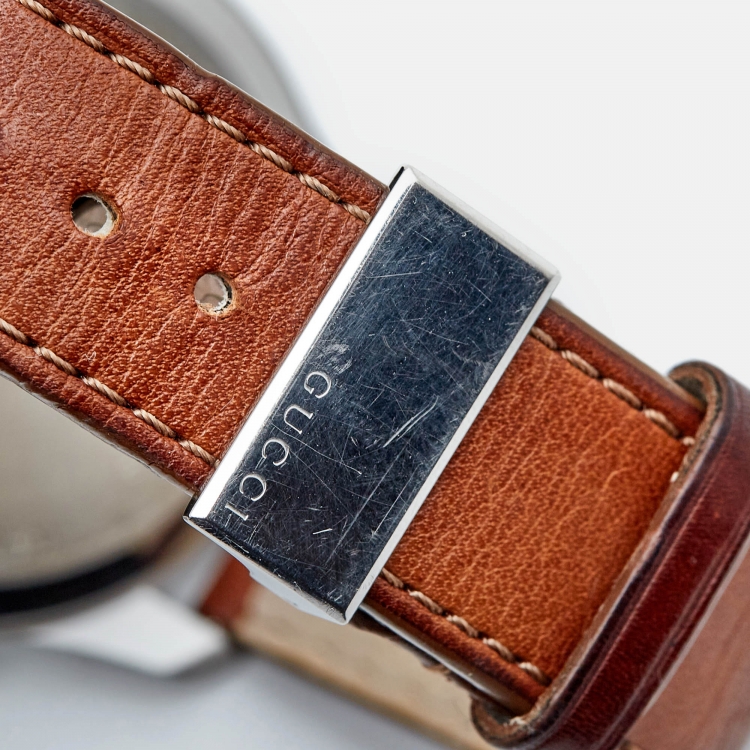 Pre Owned Gucci Grey Stainless Steel Leather G-Timeless YA126303 Men's Wristwatch 40 mm