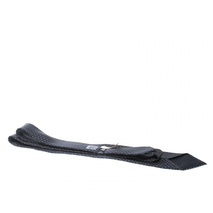 مملوكة مسبقًا Hermes Grey Printed Silk Accroche Moi Tie 