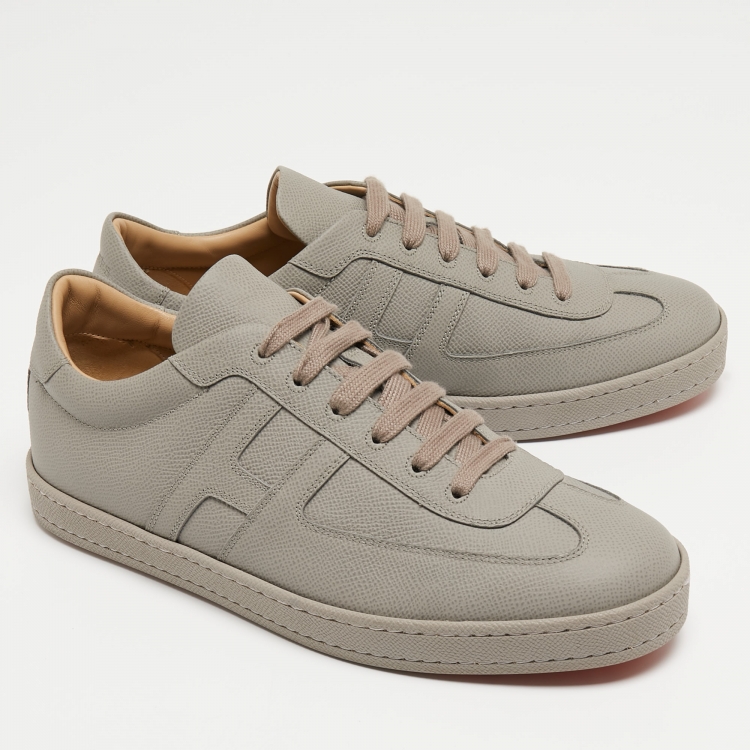 مملوكة مسبقًا Hermes Grey Leather Quicker Sneakers Size 41.5
