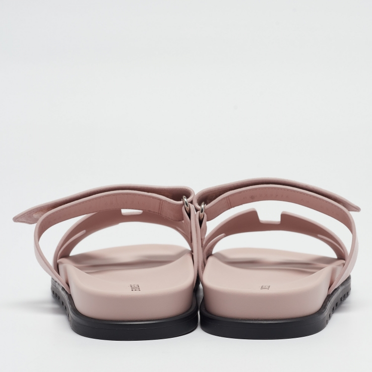 Pre Owned Hermès Pink Suede Chypre Flat Slides Size 42