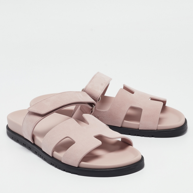 Pre Owned Hermès Pink Suede Chypre Flat Slides Size 42