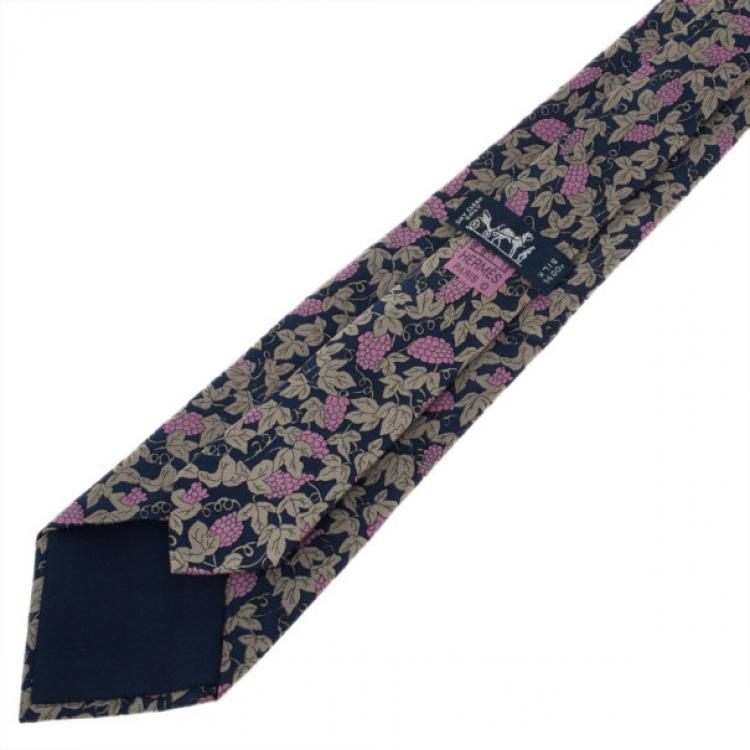Pre Owned Hermes Blue and Purple Grapes Print Tie