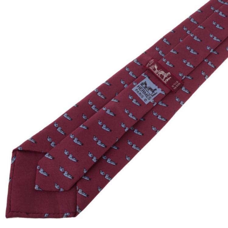 Pre Owned Hermes Red Duck Print Vintage Silk Tie