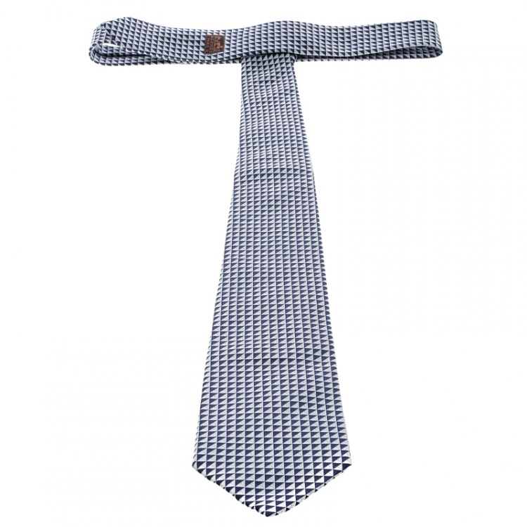 مملوكة مسبقًا Hermes Navy Blue and White Geometric Pattern Silk Jacquard Tie
