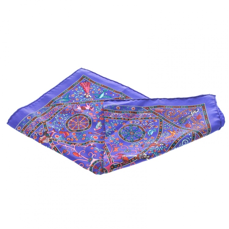 Pre Owned Hermes Blue Peuple Du Vent Printed Silk Pocket Square