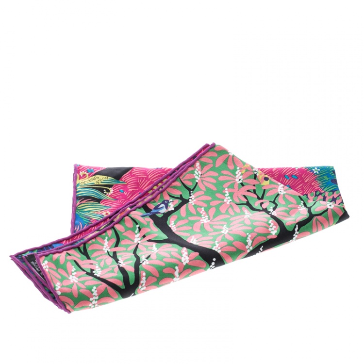 Pre Owned Hermes Multicolor Dans un Jardin Anglais Printed Silk Pocket Square