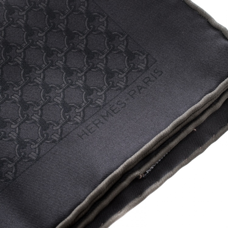 Pre Owned Hermes Charcoal Grey Horsebit Printed Silk Pocket Square